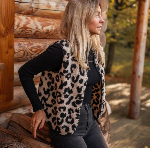 Sarah | Leopard Vest