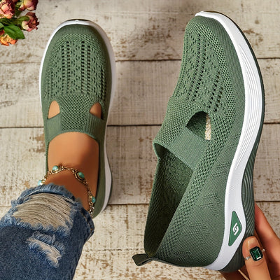Niamh – Breathable Walking Shoes
