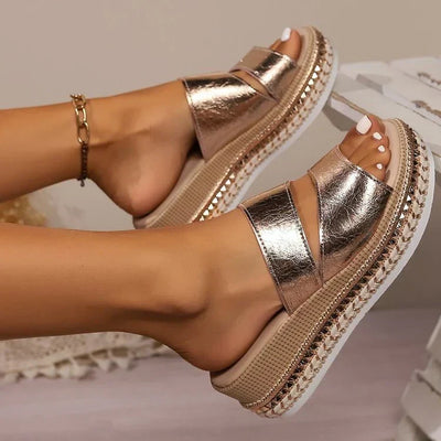 Arantza - Comfortable Open Toe Wedge Sandal