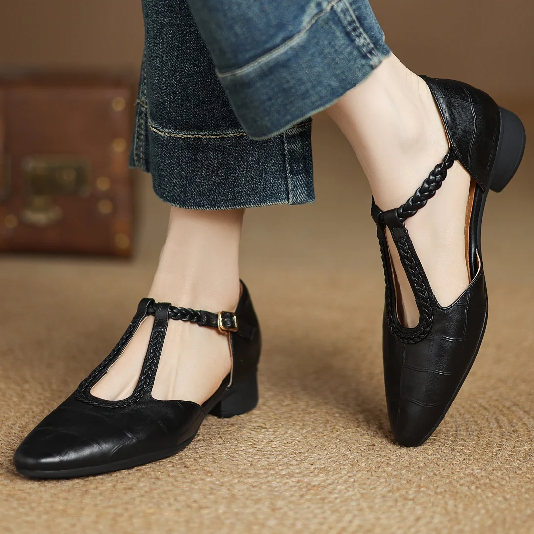 Treasa |  Leather Mary Janes